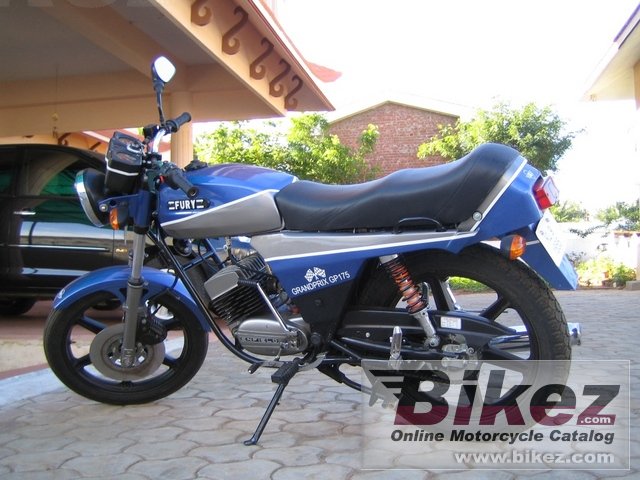Big  ks 175 picture and wallpaper from Bikez.com